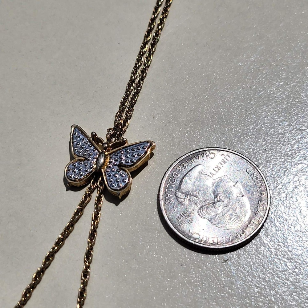 Vintage Avon Gold Tone Butterfly Lariat Necklace Blue White Adjustable Slide - Picture 4 of 10